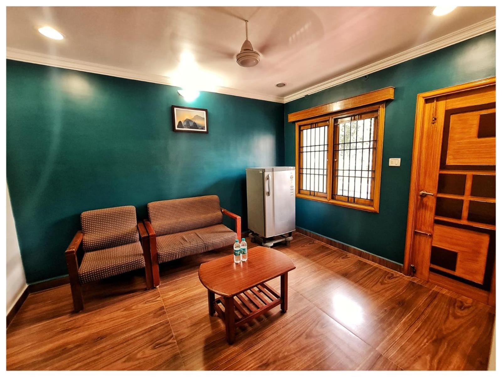 Ramana Towers Apartment Tiruvannamalai Exterior photo